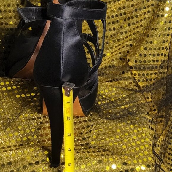 Keyes by Leon Max - Picture 10 of 11